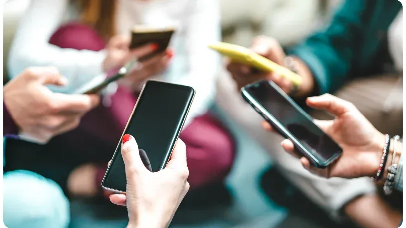 people with multiple mobile phones
